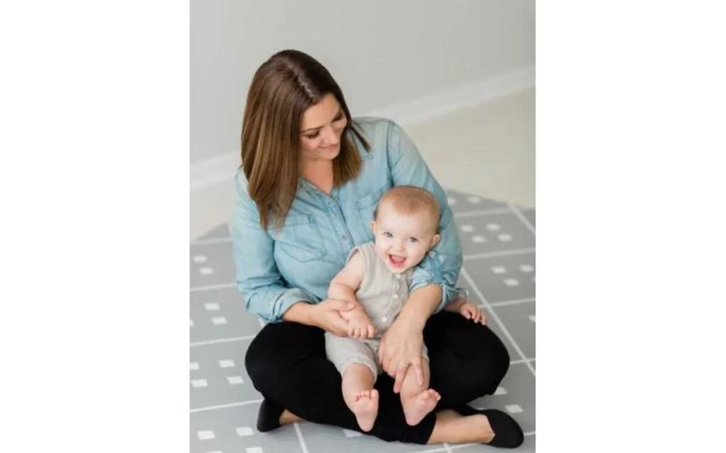 10.Wander & Roam Mother and child on Play Mat by Wander & Roam